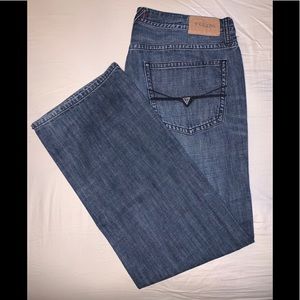 EUC Guess 36x32 Rowland fit relaxed straight jeans